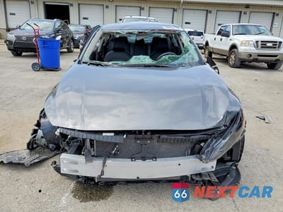 Piąte zdjęcie samochodu w środku: 2026 NISSAN ALTIMA SV VIN:1N4BL4DW2TN315515 - miniatura