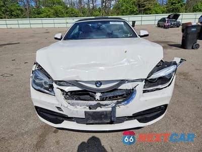 Piąte zdjęcie samochodu w środku: 2016 BMW 650 XI VIN:WBA6F7C53GD930404 - miniatura