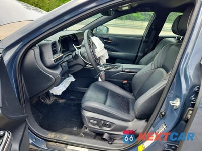 Zdjęcie 7 z 13 samochodu: 2025 TOYOTA CROWN XLE VIN:JTDAAAAF0S3033785 - miniatura