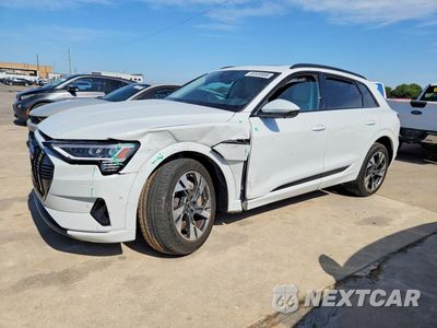 2022 AUDI E-TRON PREMIUM WA1AAAGE2NB014321 - główne zdjęcie licytacji z USA - miniatura