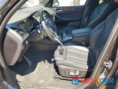 Zdjęcie 7 z 13 samochodu: 2018 BMW X3 XDRIVE30I VIN:5UXTR9C52JLD57809 - miniatura