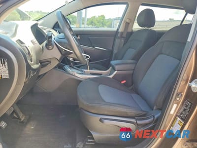 Zdjęcie 7 z 12 samochodu: 2015 KIA SPORTAGE LX VIN:KNDPB3AC5F7759486 - miniatura