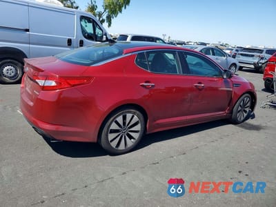 Trzecie zdjęcie samochodu z tyłu: 2012 KIA OPTIMA SX VIN:5XXGR4A63CG007896 - miniatura