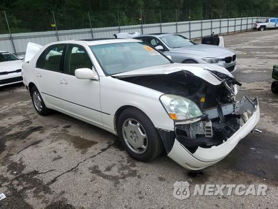 Czwarte zdjęcie samochodu z boku: 2002 LEXUS LS 430 VIN:JTHBN30F420089959 - miniatura