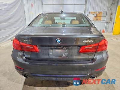 Zdjęcie 6 z 12 samochodu: 2018 BMW 530 XI VIN:WBAJA7C52JWA72057 - miniatura