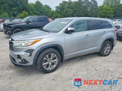 2016 TOYOTA HIGHLANDER LE PLUS 5TDBKRFHXGS307722 - główne zdjęcie licytacji z USA - miniatura