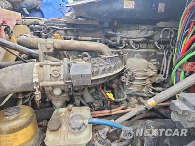 Zdjęcie 7 z 10 samochodu: 2016 FREIGHTLINER CASCADIA 125
