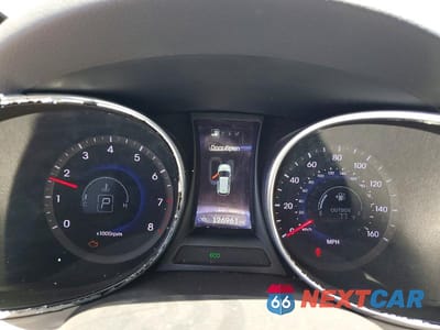 Zdjęcie 9 z 13 samochodu: 2014 HYUNDAI SANTA FE GLS VIN:KM8SN4HF6EU067269 - miniatura