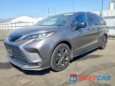 2022 TOYOTA SIENNA XSE 5TDDRKEC1NS127057 - główne zdjęcie licytacji z USA - miniatura