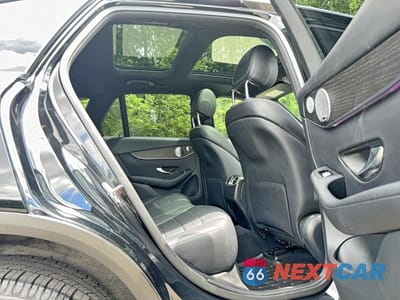 Zdjęcie 6 z 11 samochodu: 2020 MERCEDES-BENZ GLC 300 4MATIC VIN:WDC0G8EB6LF704414 - miniatura