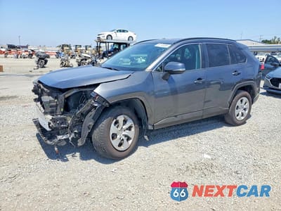 2019 TOYOTA RAV4 LE 2T3K1RFV7KC021893 - główne zdjęcie licytacji z USA - miniatura