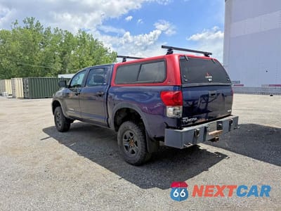Trzecie zdjęcie samochodu z tyłu: 2007 TOYOTA TUNDRA CREWMAX SR5 VIN:5TBDV54167S462078 - miniatura