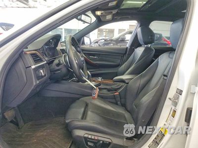 Zdjęcie 7 z 12 samochodu: 2013 BMW 335 XI VIN:WBA3B9C56DF587601 - miniatura