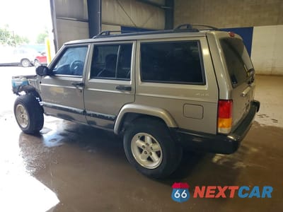 Drugie zdjęcie samochodu z przodu: 2000 JEEP CHEROKEE SPORT VIN:1J4FF48S1YL152346 - miniatura