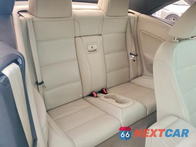 Zdjęcie 10 z 12 samochodu: 2013 VOLKSWAGEN EOS KOMFORT VIN:WVWBW8AH7DV001844 - miniatura