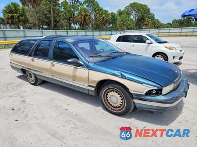 Czwarte zdjęcie samochodu z boku: 1995 BUICK ROADMASTER ESTATE VIN:1G4BR82P8SR416654 - miniatura
