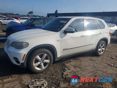 2011 BMW X5 XDRIVE50I 5UXZV8C50BL419304 - główne zdjęcie licytacji z USA - miniatura