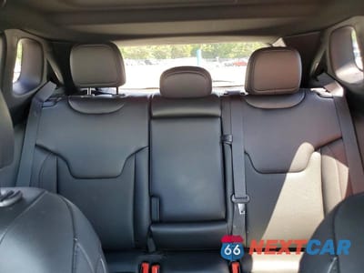 Zdjęcie 10 z 14 samochodu: 2024 JEEP COMPASS TRAILHAWK VIN:3C4NJDDNXRT171323 - miniatura