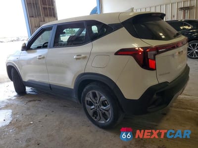 Drugie zdjęcie samochodu z przodu: 2026 KIA SELTOS LX VIN:KNDEP2AAXT7864389 - miniatura