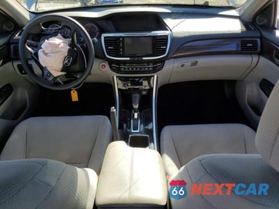 Zdjęcie 8 z 12 samochodu: 2017 HONDA ACCORD EX VIN:1HGCR2F73HA074314 - miniatura
