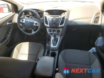 Zdjęcie 8 z 12 samochodu: 2012 FORD FOCUS SE VIN:1FAHP3K24CL124957 - miniatura