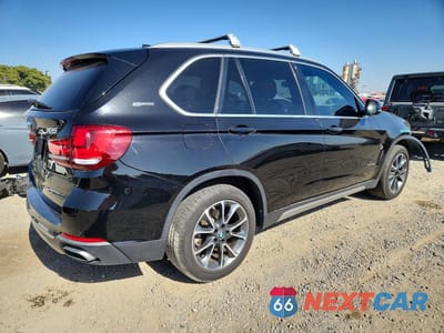 Trzecie zdjęcie samochodu z tyłu: 2018 BMW X5 XDR40E VIN:5UXKT0C59J0W03780 - miniatura