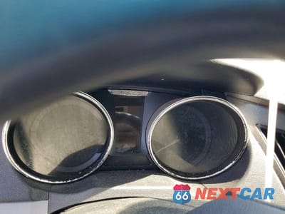 Zdjęcie 9 z 12 samochodu: 2012 HYUNDAI SONATA HYBRID VIN:KMHEC4A40CA036559 - miniatura