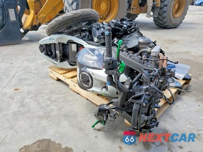 Piąte zdjęcie samochodu w środku: 2022 KAWASAKI EX650 M VIN:ML5EXEM16NDA65496 - miniatura
