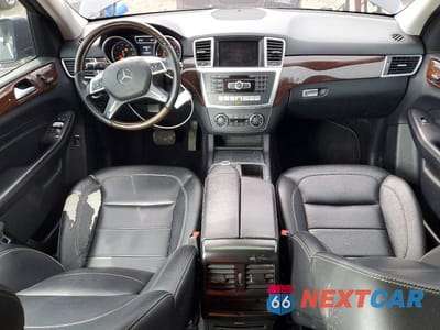 Zdjęcie 8 z 13 samochodu: 2012 MERCEDES-BENZ ML 350 BLUETEC VIN:4JGDA2EBXCA025650 - miniatura