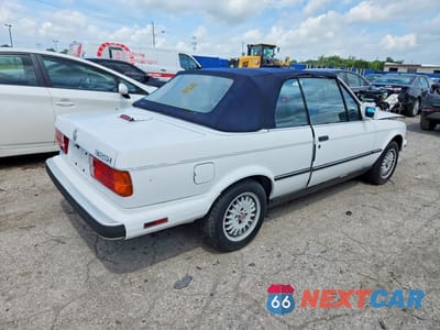 Trzecie zdjęcie samochodu z tyłu: 1989 BMW 325 I VIN:WBABB1300K8275079 - miniatura