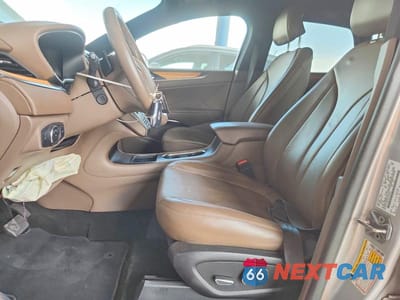 Zdjęcie 7 z 13 samochodu: 2016 LINCOLN MKC RESERVE VIN:5LMTJ3DH0GUJ15074 - miniatura