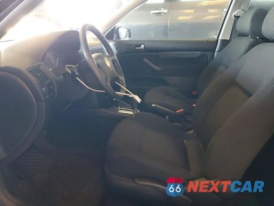 Zdjęcie 7 z 12 samochodu: 2004 VOLKSWAGEN GOLF GL VIN:9BWBL61J544040332 - miniatura