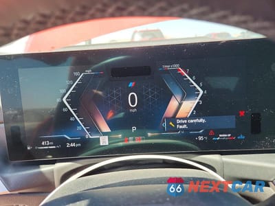 Zdjęcie 9 z 12 samochodu: 2023 BMW 330XI VIN:3MW89FF03P8D35642 - miniatura