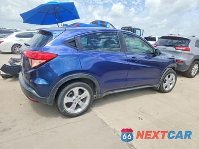 Trzecie zdjęcie samochodu z tyłu: 2016 HONDA HR-V LX VIN:3CZRU5H37GM713258 - miniatura