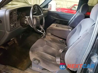 Zdjęcie 7 z 12 samochodu: 2002 GMC NEW SIERRA K1500 VIN:2GTEK19VX21130850 - miniatura