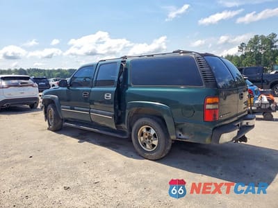 Drugie zdjęcie samochodu z przodu: 2001 CHEVROLET SUBURBAN K1500 VIN:3GNFK16T11G153244 - miniatura