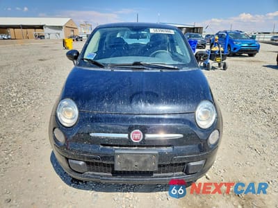 Piąte zdjęcie samochodu w środku: 2015 FIAT 500 POP VIN:3C3CFFAR1FT750292 - miniatura