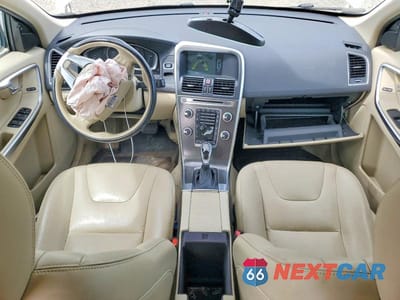 Zdjęcie 8 z 14 samochodu: 2015 VOLVO XC60 T5 PREMIER VIN:YV4612RK6F2760323 - miniatura