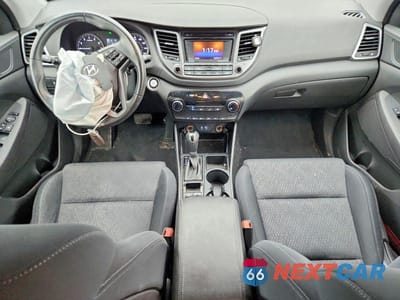 Zdjęcie 8 z 12 samochodu: 2016 HYUNDAI TUCSON SPORT VIN:KM8J33A25GU055927 - miniatura