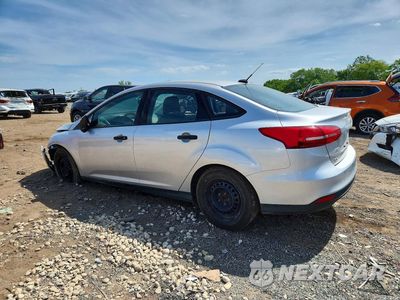 Drugie zdjęcie samochodu z przodu: 2018 FORD FOCUS S VIN:1FADP3E2XJL330047 - miniatura