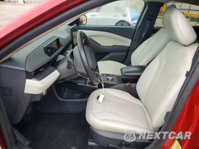 Zdjęcie 7 z 13 samochodu: 2021 FORD MUSTANG MACH-E PREMIUM VIN:3FMTK3RM1MMA56347 - miniatura