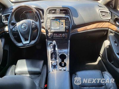 Zdjęcie 9 z 10 samochodu: 2017 NISSAN MAXIMA PLATINUM VIN:1N4AA6APXHC420087 - miniatura