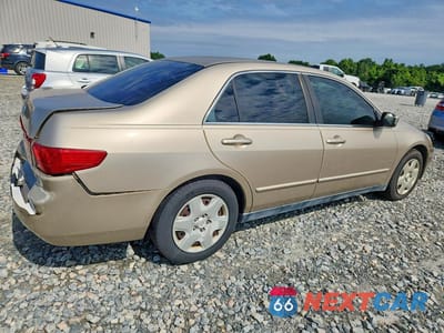 Trzecie zdjęcie samochodu z tyłu: 2005 HONDA ACCORD LX VIN:1HGCM66305A012545 - miniatura