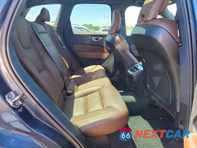 Zdjęcie 10 z 12 samochodu: 2020 VOLVO XC60 T5 INSCRIPTION VIN:YV4102RL0L1571903 - miniatura