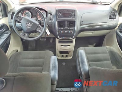 Zdjęcie 8 z 13 samochodu: 2015 DODGE GRAND CARAVAN SE VIN:2C4RDGBG2FR670582 - miniatura