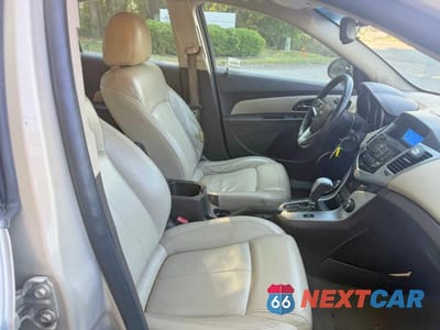 Piąte zdjęcie samochodu w środku: 2011 CHEVROLET CRUZE LT VIN:1G1PG5S9XB7179542 - miniatura