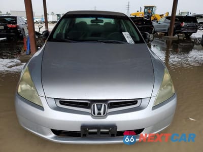 Piąte zdjęcie samochodu w środku: 2003 HONDA ACCORD LX VIN:JHMCM56413C085540 - miniatura