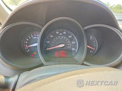 Zdjęcie 9 z 12 samochodu: 2013 KIA RIO LX VIN:KNADM4A31D6229907 - miniatura
