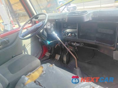 Zdjęcie 9 z 11 samochodu: 1995 INTERNATIONAL 4700 VIN:1HTSCABKXTH244011 - miniatura