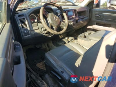 Zdjęcie 8 z 12 samochodu: 2018 RAM 5500 VIN:3C7WRNDL0JG212995 - miniatura